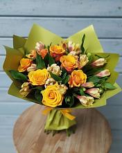 Букет цветов из:  Альстромерии и Розы в Янкуле