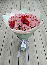 Букет цветов из:  Альстромерии в Янкуле