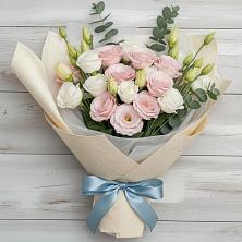 Букет цветов из:  Лизиантусы в Янкуле