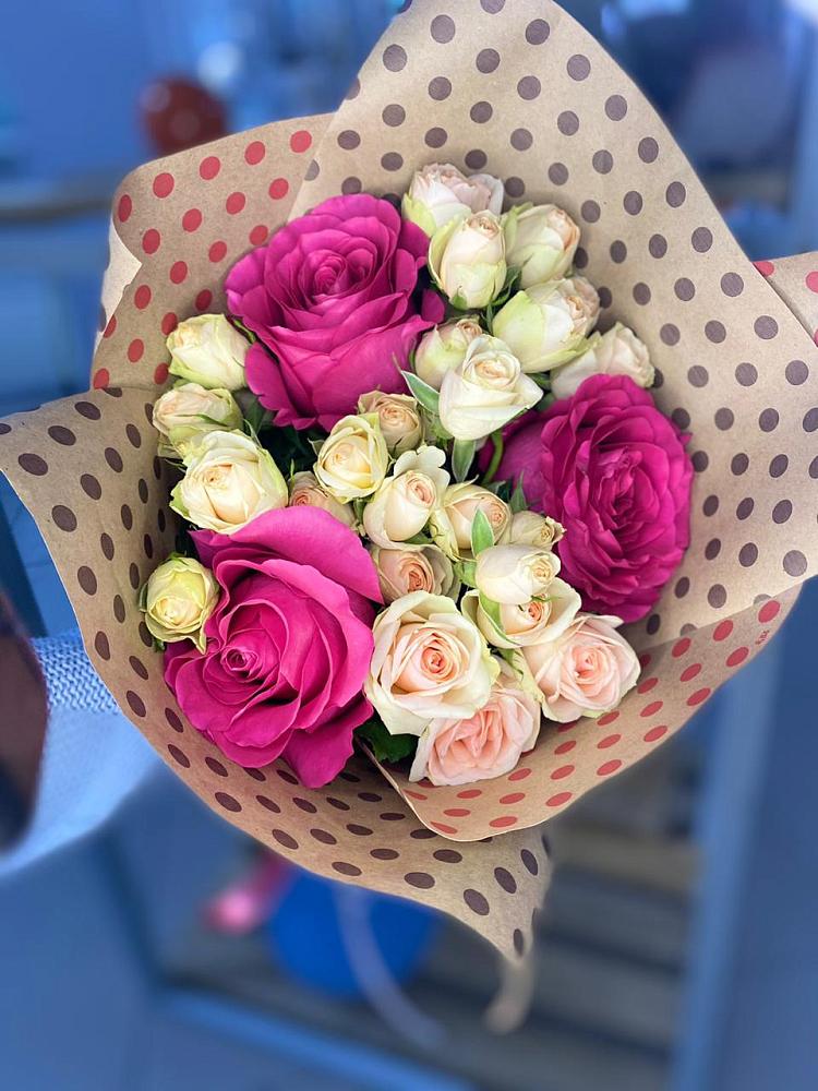 Букет цветов из: Розы в Янкуле