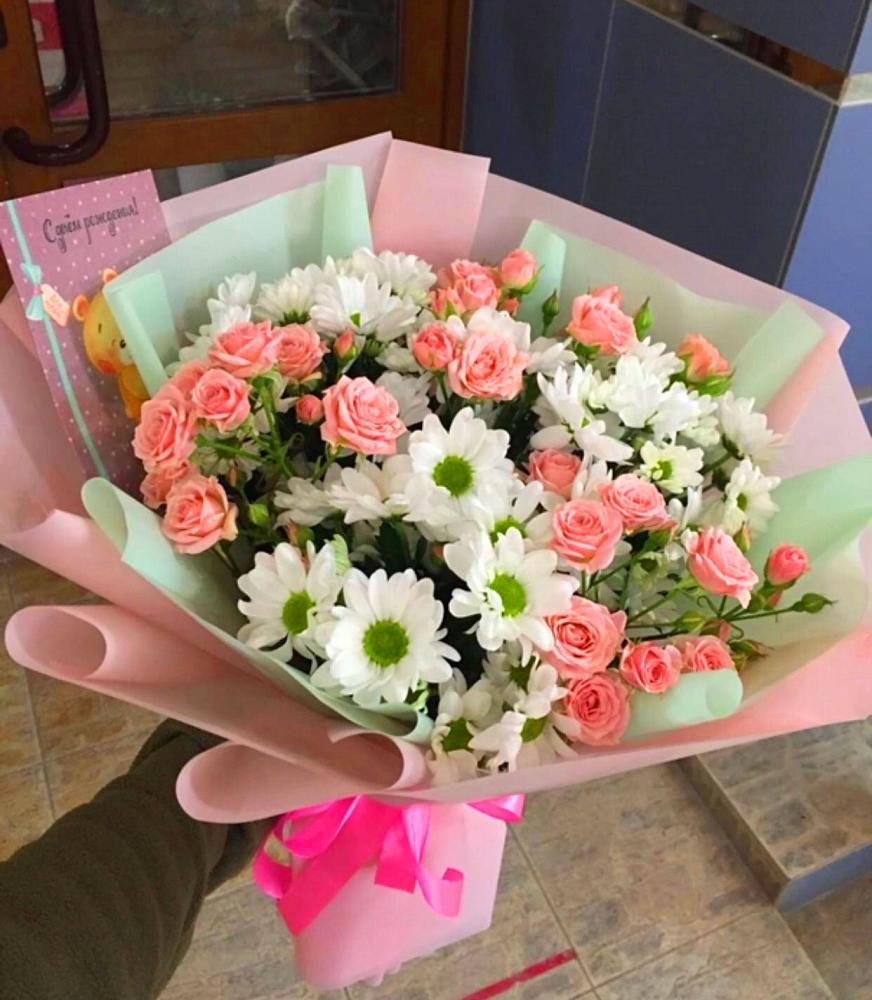 Букет цветов из: Розы и Хризантемы в Янкуле