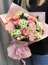 Букет цветов из:  Гвоздики, Розы и Хризантемы в Янкуле