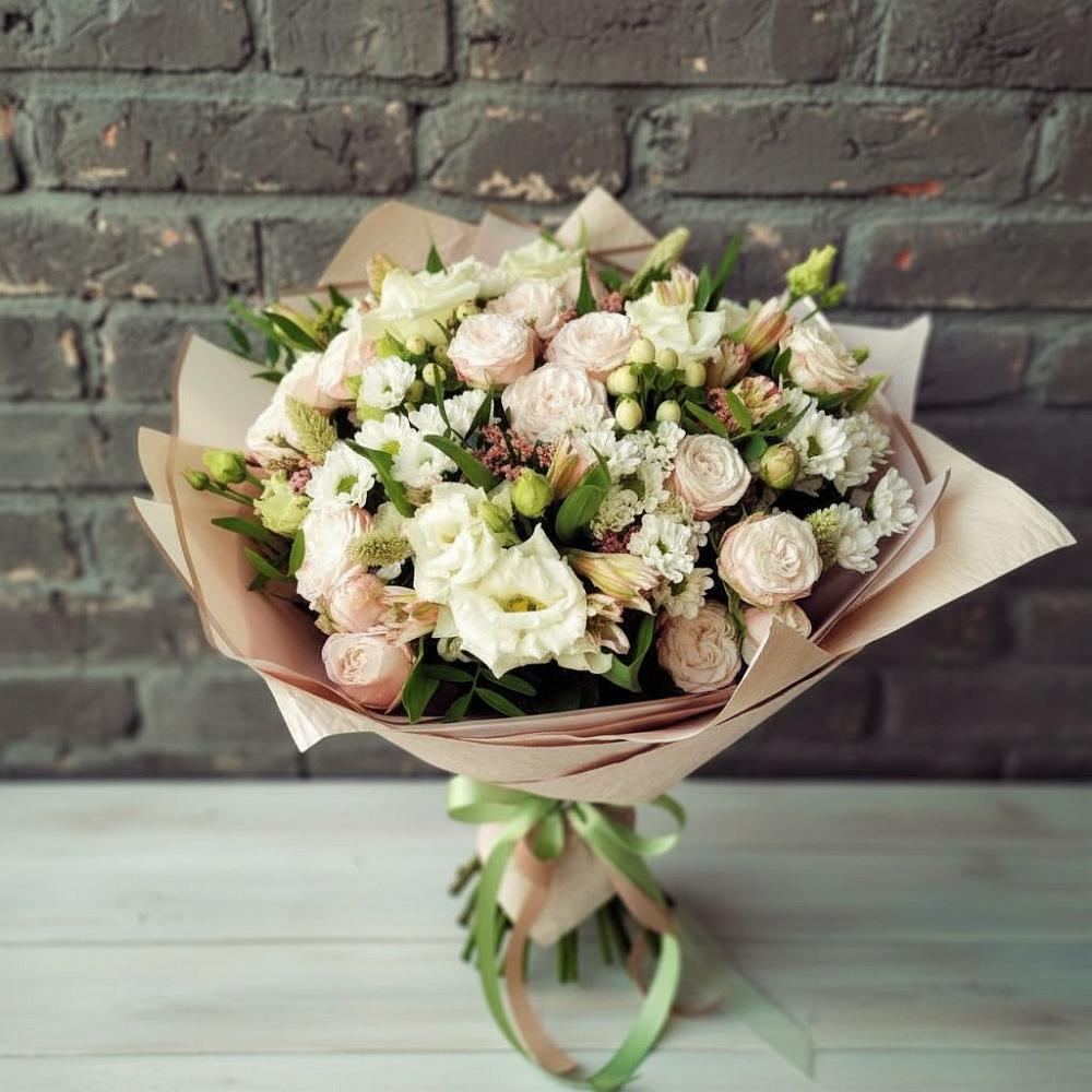 Букет цветов из: Альстромерии, Розы и Хризантемы в Янкуле
