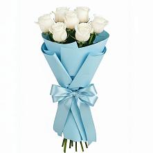 Букет 7 белых роз Проуд в Янкуле