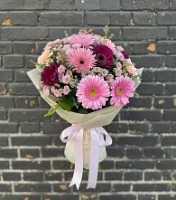 Букет цветов из:  Герберы и Хризантемы в Янкуле