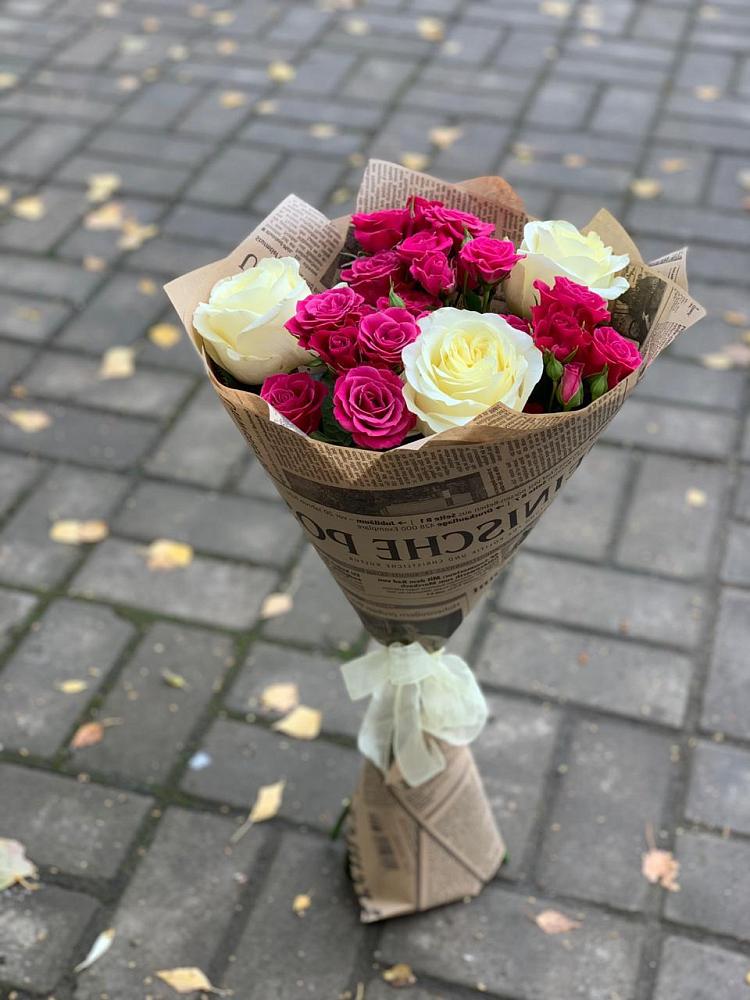 Букет цветов из: Розы в Янкуле