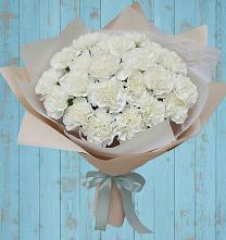 Букет цветов из:  Гвоздики в Янкуле