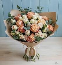 Букет цветов из:  Альстромерии и Розы в Янкуле